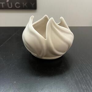 Vintage Van Briggle Art Pottery Tulip Flower Ceramic Bowl